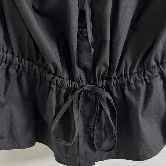 VICI-NWOT-Deanna Sleeveless PeplumTie Front Top - Picture 6 of 14